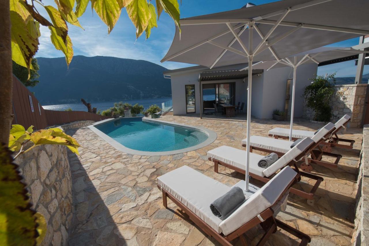 Mr Grey Luxury Villa Spartokhorion Екстер'єр фото