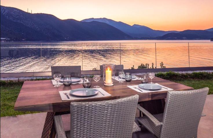 Mr Grey Luxury Villa Spartokhorion Екстер'єр фото