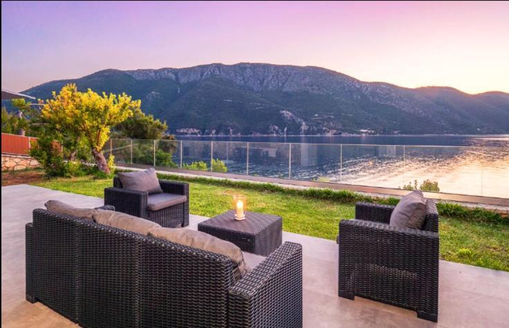 Mr Grey Luxury Villa Spartokhorion Екстер'єр фото